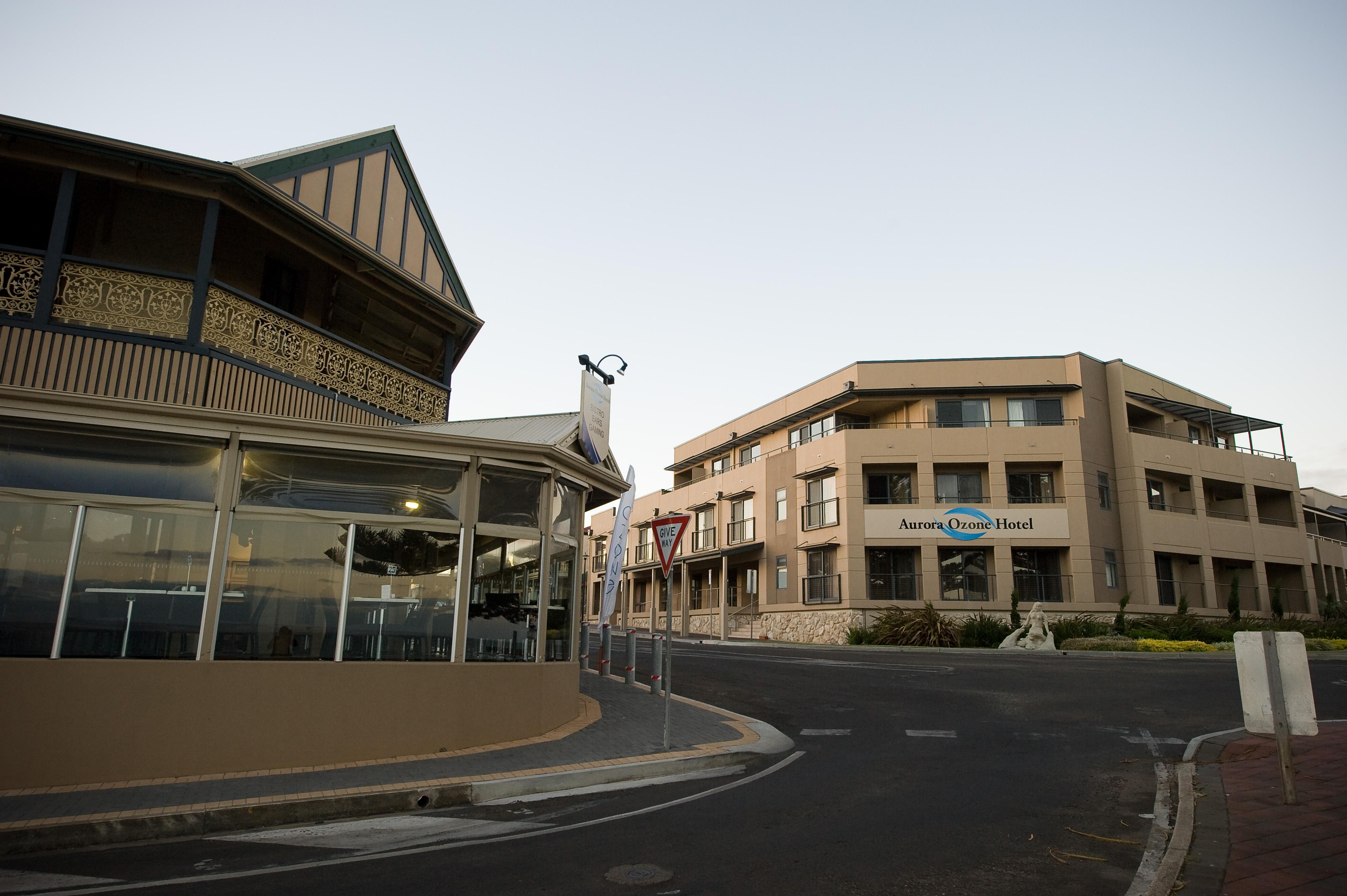 Aurora Ozone Hotel Kingscote Exterior foto